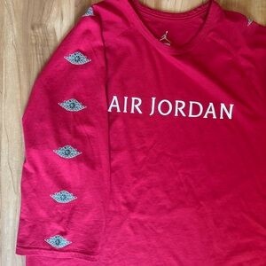 Air Jordan Red 3/4 Sleeve Shirt Medium